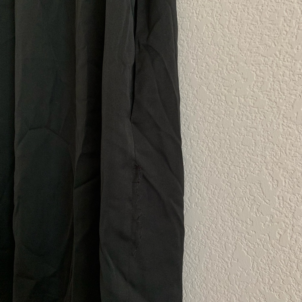 ‼️LAST CHANCE‼️NWT Black Off-the-Shoulder Dress - Picture 3 of 4
